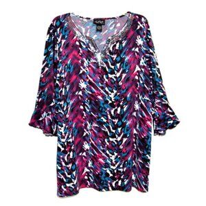 Russell Kemp New York Woman's Modern Art Print 3/4 Sleeve V-neck Top - Size: 1X